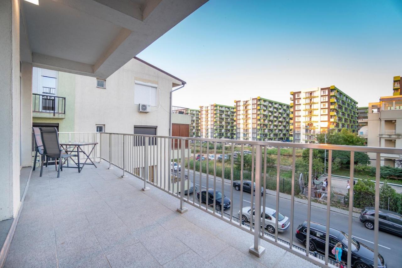 Ono Aparthotel Năvodari Екстериор снимка